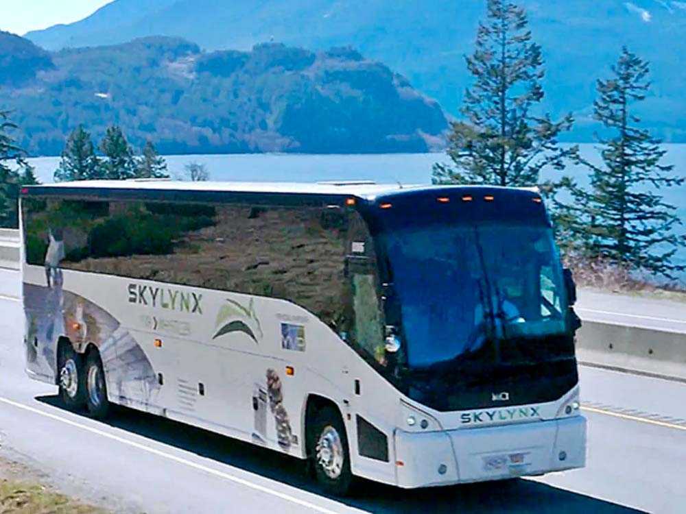 Bus operated by YVR Skylynx